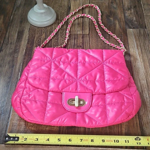 Chico's Gorgeous Hot Pink Quilted Chain‎ Shoulder Bag - Picture 10 of 11